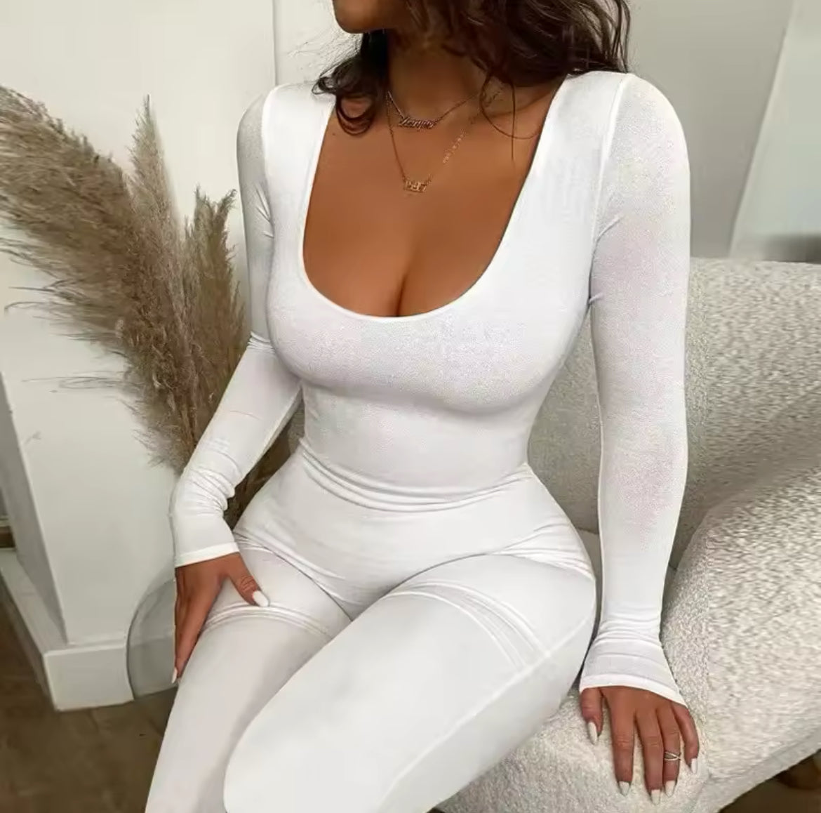 Tight-fitting jumpsuit